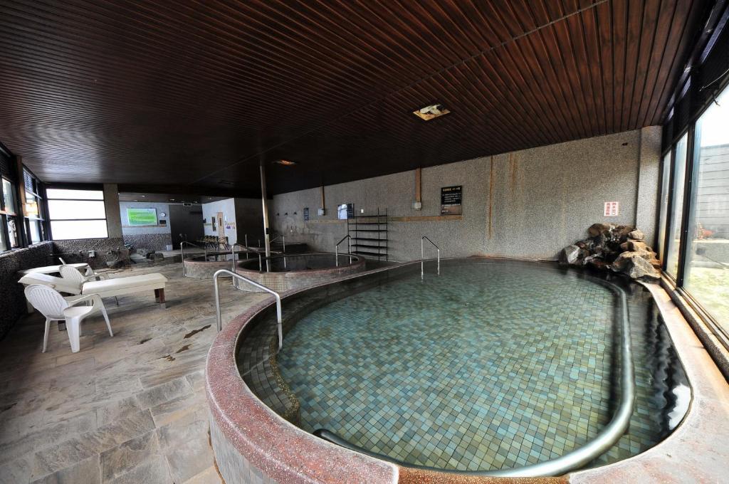Chat Hot Spring Resort Кийлунг Екстериор снимка