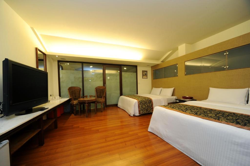 Chat Hot Spring Resort Кийлунг Стая снимка