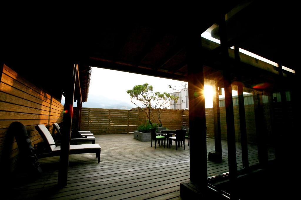 Chat Hot Spring Resort Кийлунг Екстериор снимка